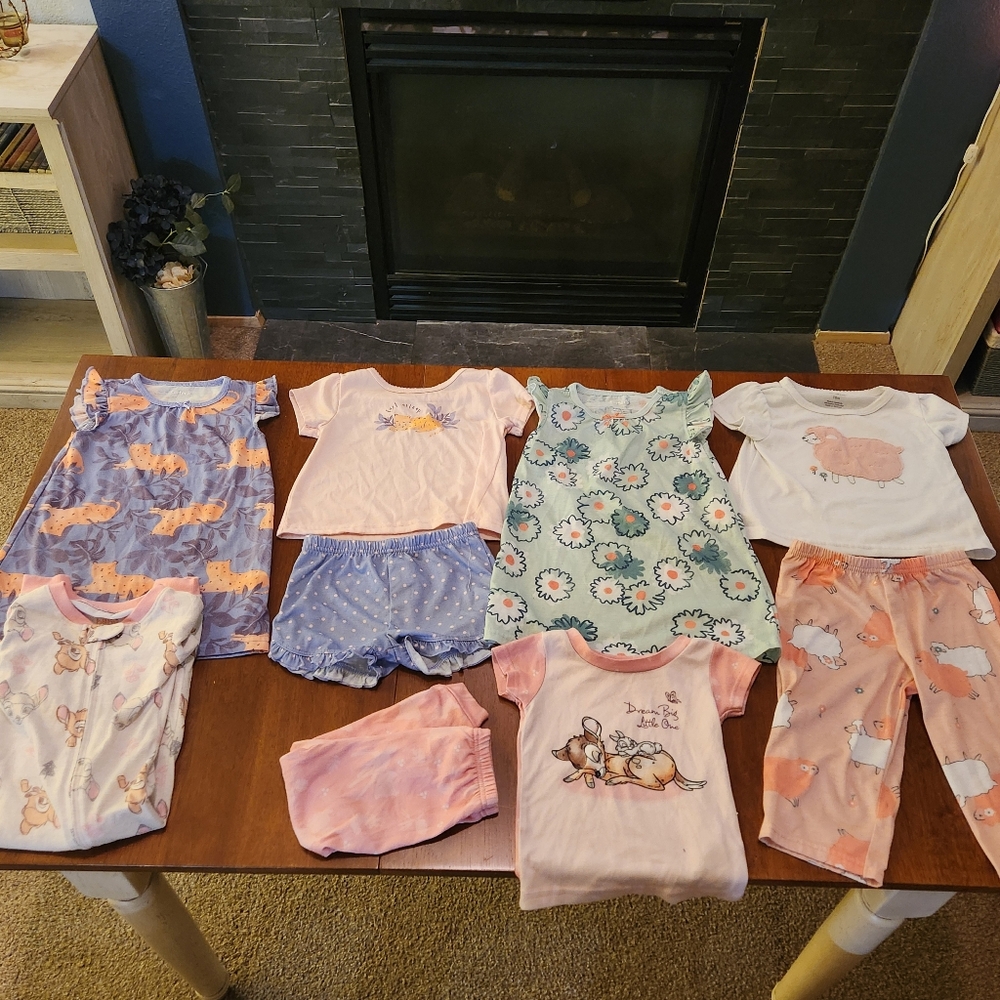 Bundle of 18 month Girl's pajamas